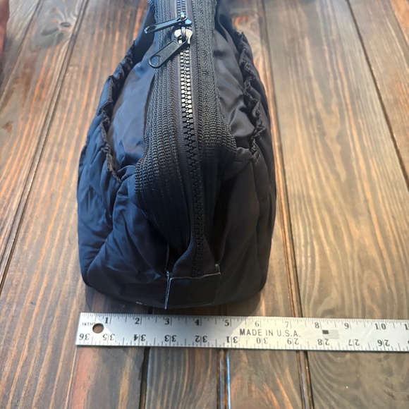 Givenchy Zip Pouch Cosmetic Bag Black - Picture 2 of 5